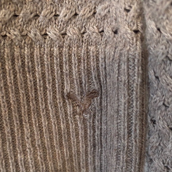 American Eagle Outfitters Taupe Crew Neck Sweater - Picture 3 of 8